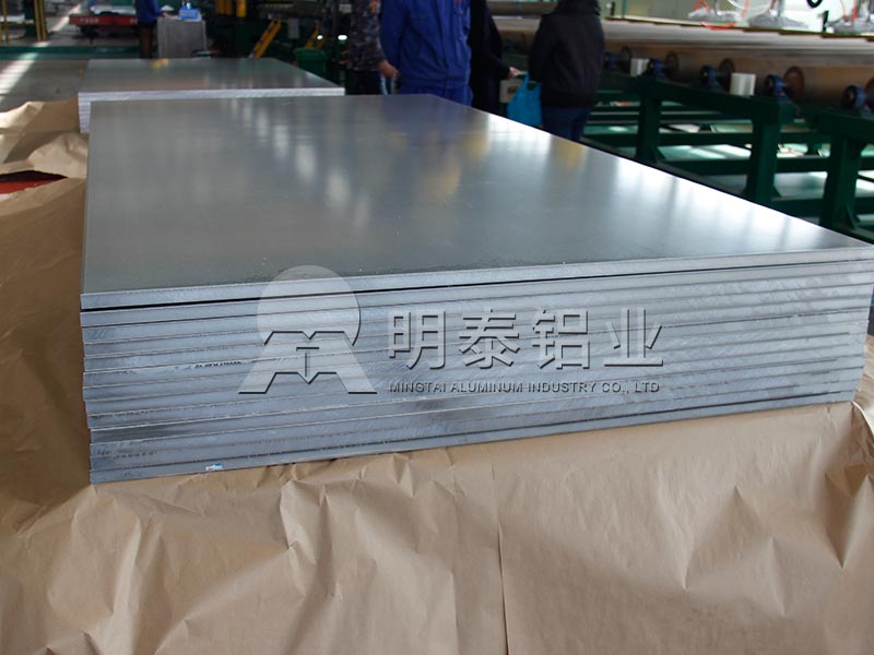 6063鋁板生產(chǎn)廠家-汽車用6063鋁板優(yōu)勢(shì)有哪些？市場(chǎng)價(jià)格多少？